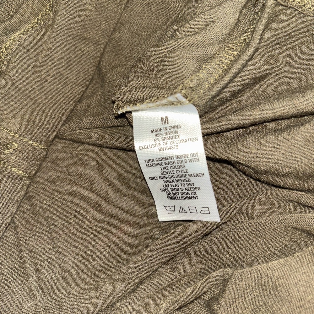 Aeropostale Olive Off-Shoulder Top - Picture 6 of 6